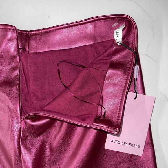 Vintage leather mini skirt - Picture 3 of 4